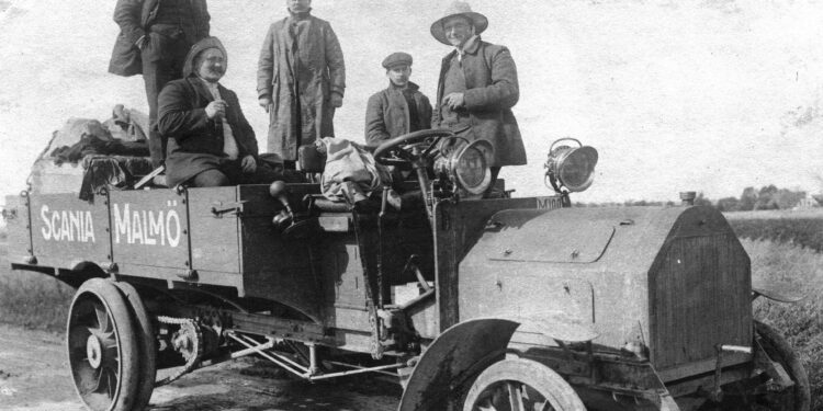 Δείτε μέσα από ένα χιουμοριστικό βίντεο την ιστορία της SCANIA!