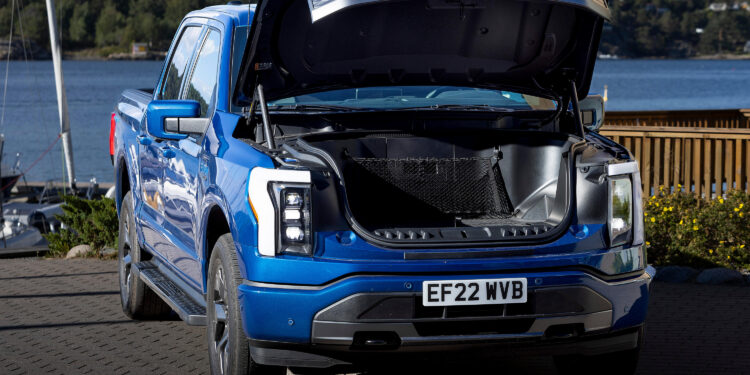 Το Ford F-150 Lightning  – η ηλεκτρική έκδοση του εμβληματικού pickup πάτησε στη Νορβηγία (+video)
