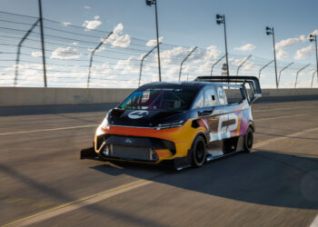 Race to the Clouds: Tο Ford SuperVan 4.2 θα αγωνιστεί στο 101ο Pikes Peak International Hill Climb