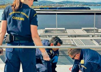 Τσάκωσαν βυτία με παράνομους διαλύτες βενζίνης