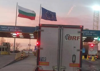 Xρονιάρες μέρες στο τιμόνι των φορτηγών: “Χριστούγεννα είναι γμτ!”