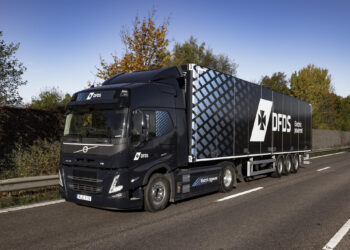 Η Volvo λαμβάνει παραγγελία για 100 ηλεκτρικά φορτηγά από την DFDS