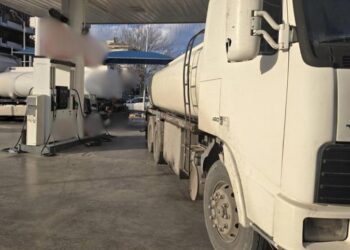 “Σφράγισαν” πρατήριο καυσίμων, το φορτηγό έκανε…μαγικά!