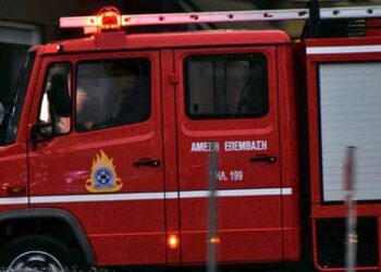 Συναγερμός στο Λιμάνι Θεσσαλονίκης: Καίγονται φορτηγά