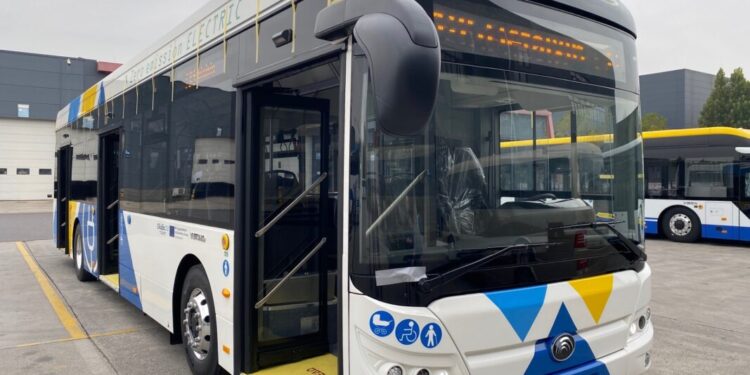 Σε δημόσια διαβούλευση η διαγωνιστική διαδικασία για την προμήθεια 700 νέων ηλεκτρικών λεωφορείων
