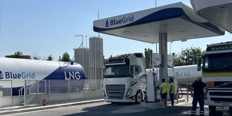 Φούλαρε με LNG το πρώτο Volvo στη Θεσσαλονίκη