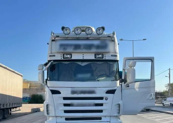 Καμπάνα σε 38χρονο οδηγό φορτηγού επειδή έκανε …μαγικά στον ταχογράφο