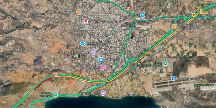 Καραμπόλα 10 οχημάτων στην Αθηνών-Κορίνθου, στο ρεύμα προς Αθήνα -Μεγάλα κυκλοφοριακά προβλήματα [βίντεο]