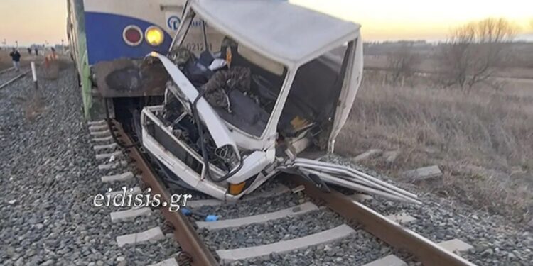 Κιλκίς: Νεκρός ο οδηγός του ημιφορτηγού που συγκρούστηκε με τρένο