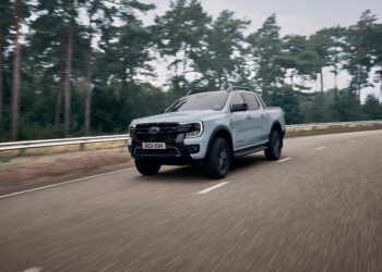 Ford Ranger PHEV/ Με υβριδική λειτουργία για μεγάλη οικονομία