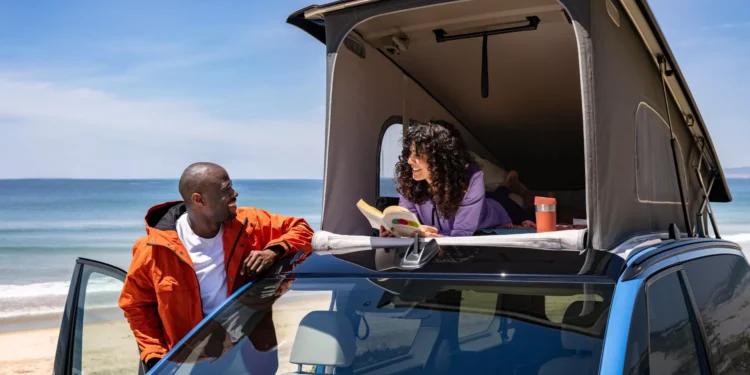 Η Volkswagen Επαγγελματικά Οχήματα παρουσιάζει το νέο California