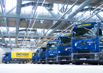 Mε 15 ηλεκτρικά φορτηγά η εταιρεία Logistics Dachser