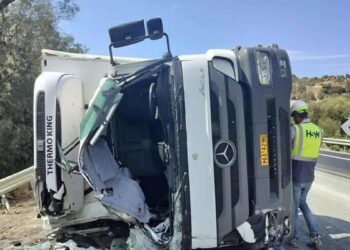 Κρήτη: Νεκρός 17χρονος που οδηγούσε φορτηγό χωρίς δίπλωμα