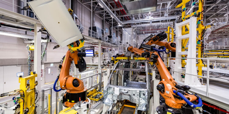 Volkswagen: Νέα επένδυση στη Βρέζνια για την επόμενη, αμιγώς ηλεκτρική γενιά του Crafter