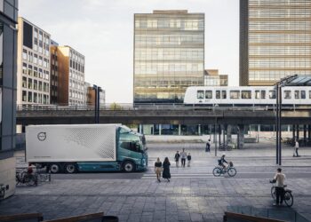 Πέντε αστέρια ξανά για τη Volvo Trucks στο Euro NCAP