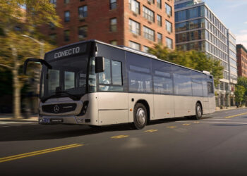 Η Daimler Buses θα εισαγάγει το Mercedes-Benz Connecto