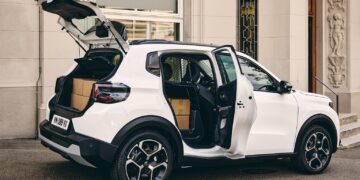Η Citroen καταγράφει αύξηση 122,9% στις ταξινομήσεις ελαφρών επαγγελματικών