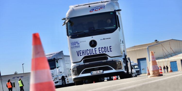 Η Mercedes-Benz Trucks γιόρτασε την έναρξη της μαζικής κυκλοφορίας του eActros 600