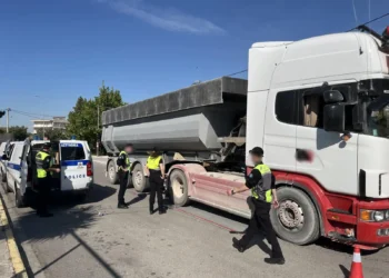 972 παραβάσεις βεβαιώθηκαν σε  132 ελεγμένα φορτηγά οχήματα