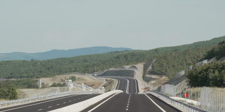 Εγκαίνια του Βόρειου Τμήματος του Αυτοκινητοδρόμου Κεντρικής Ελλάδας (Ε65)