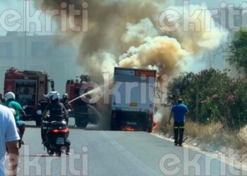 Φωτιά σε φορτηγό στον ΒΟΑΚ