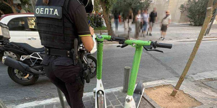 689 έλεγχοι και 495 παραβάσεις για την οδήγηση πατινιών!