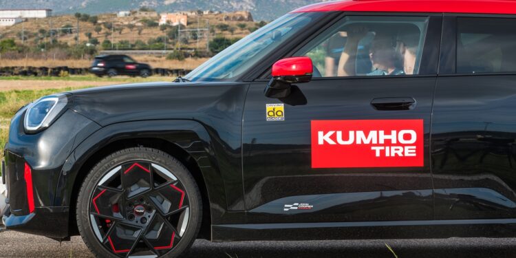 Η Kumho Tire ενισχύει δυναμικά την παρουσία της στην Ευρώπη