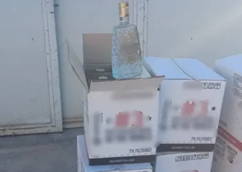 Ένα ακόμη πλήγμα στην αλυσίδα της λαθρεμπορίας: Κατασχέθηκαν φορτηγά, λαθραία ποτά κ.α.
